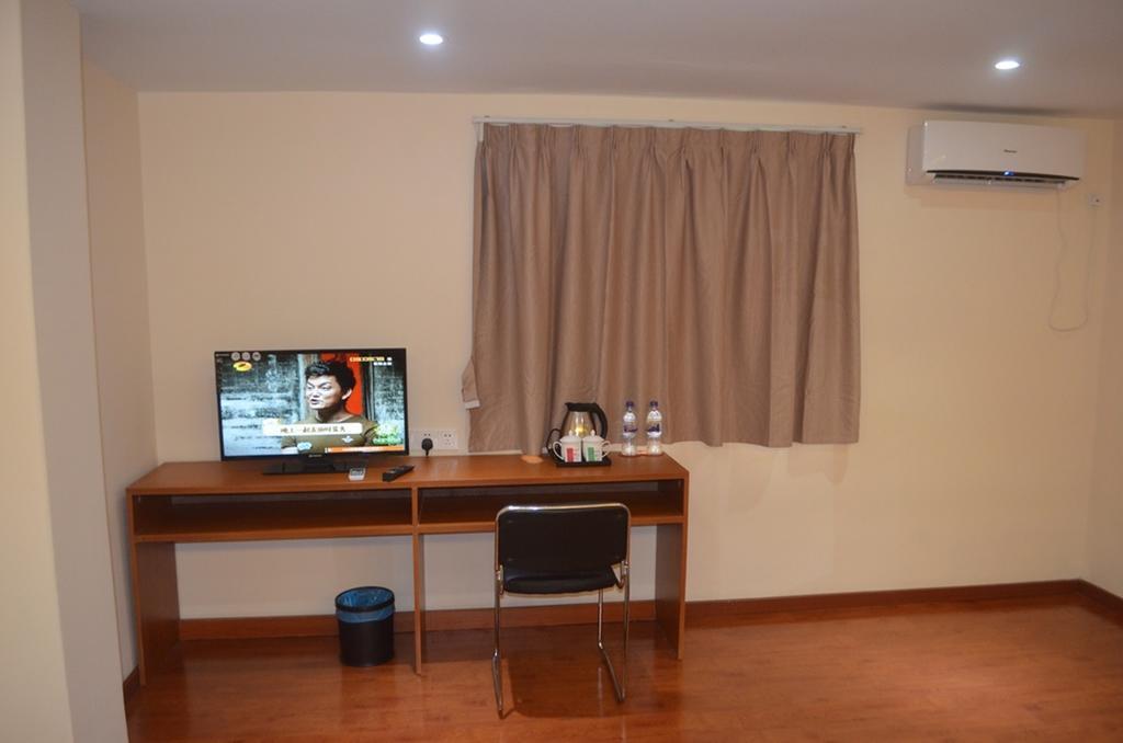 Good Luck Hotel Yangon Ngoại thất bức ảnh