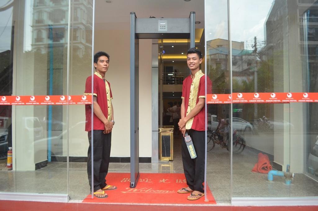 Good Luck Hotel Yangon Ngoại thất bức ảnh