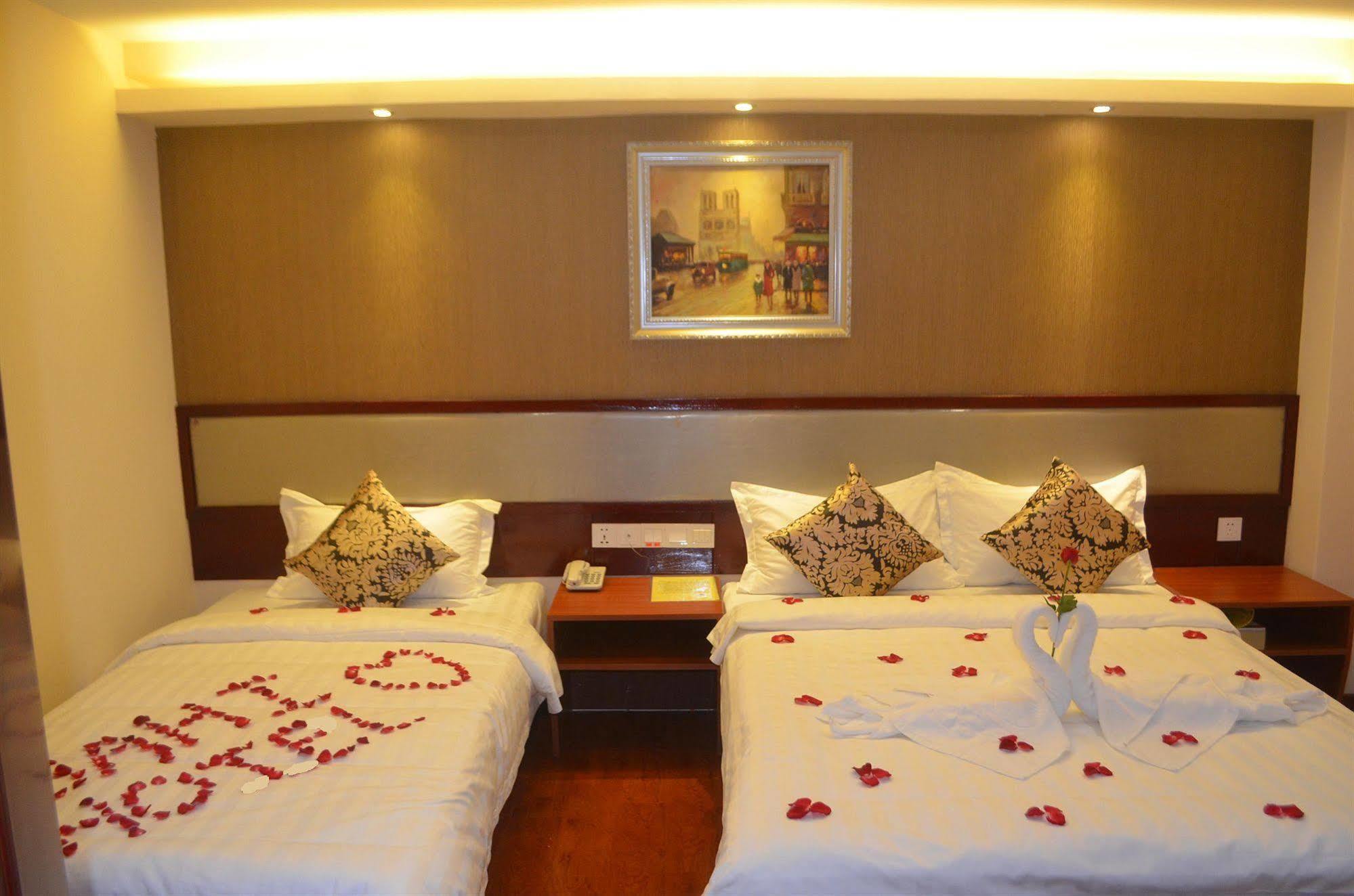 Good Luck Hotel Yangon Ngoại thất bức ảnh